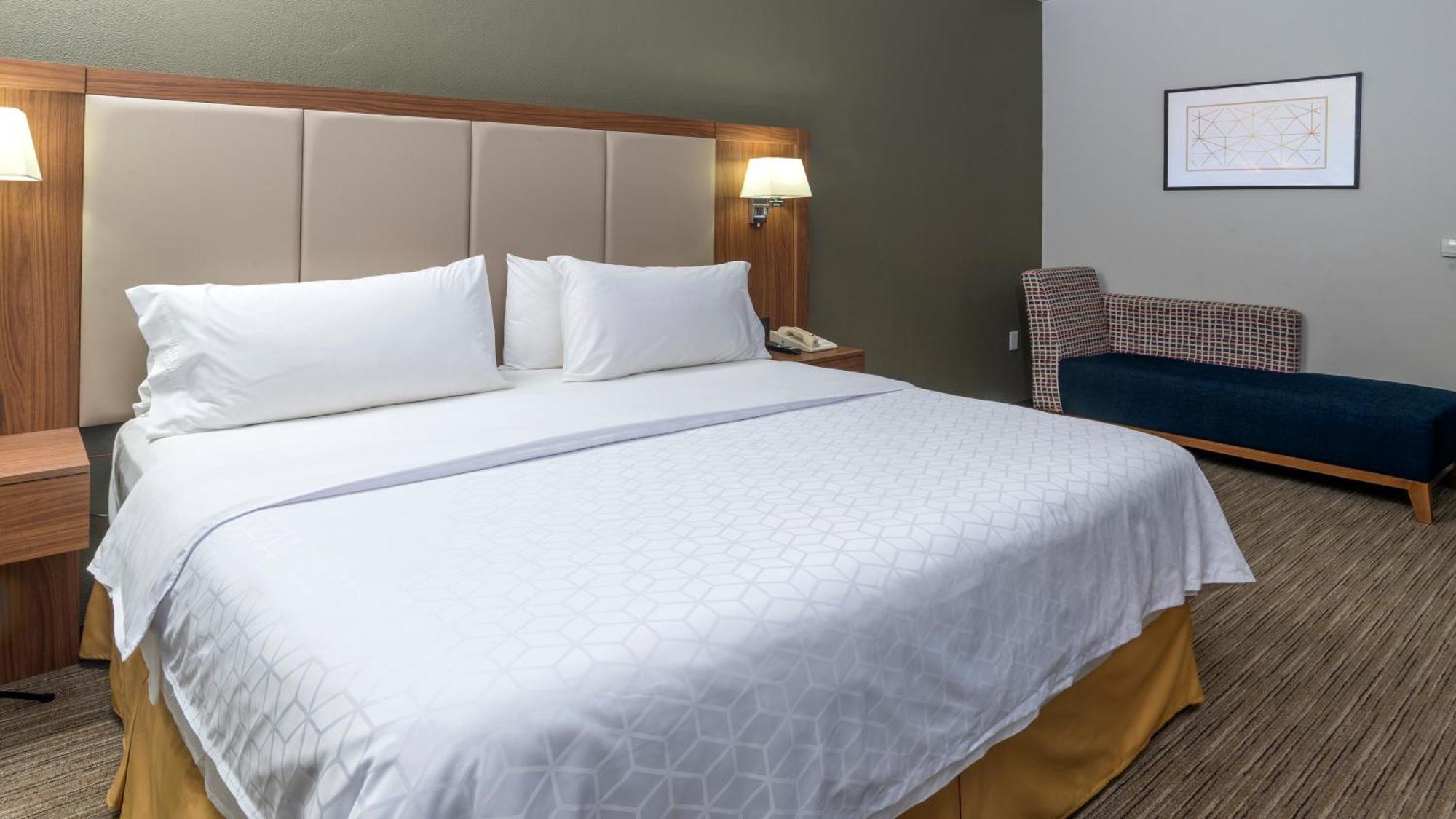 Holiday Inn Express Mexico Santa Fe By Ihg Екстериор снимка